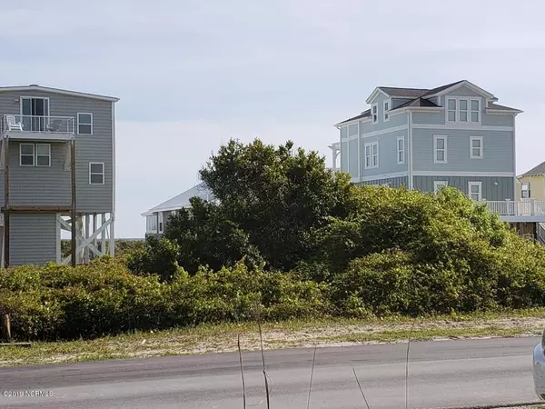 288 Mccray Street, Holden Beach, NC 28462