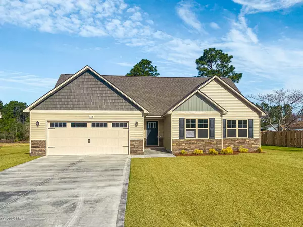 102 Sonia DR, Hubert, NC 28539