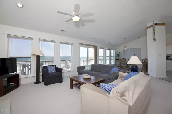 Surf City, NC 28445,1502 S Shore DR