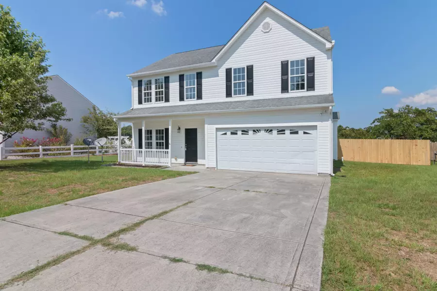 102 Marvin Glen CT, Richlands, NC 28574