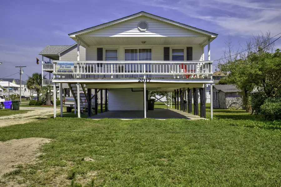 2017 N New River DR, Surf City, NC 28445