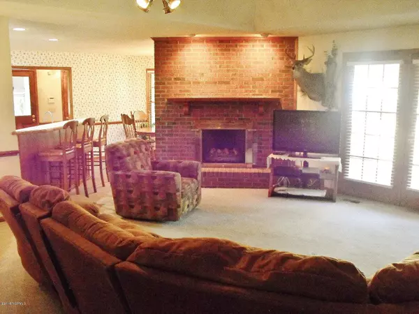 Garland, NC 28441,85 Tenth ST