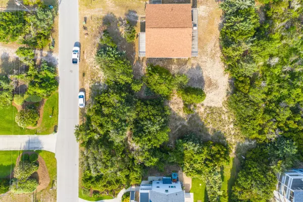 Emerald Isle, NC 28594,11004 Inlet DR