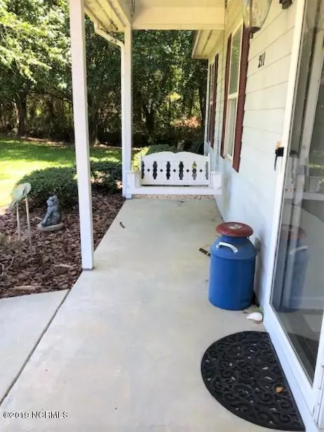 Whiteville, NC 28472,211 Midway RD