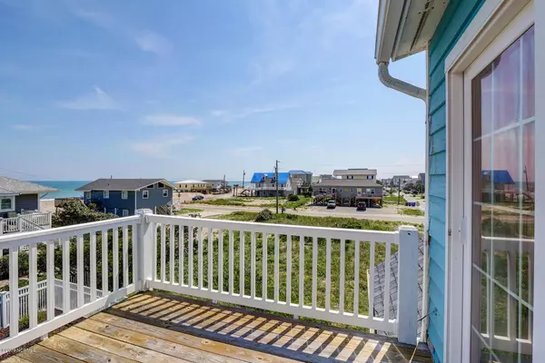Surf City, NC 28445,1506 Easy ST