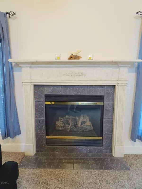 Winterville, NC 28590,327 W Meath DR