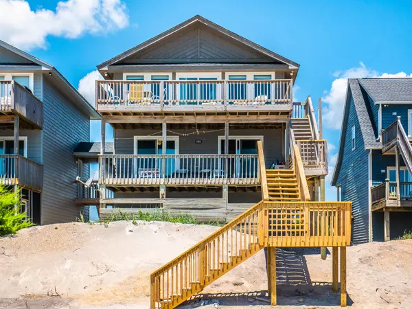 1026 S Shore DR #A, Surf City, NC 28445