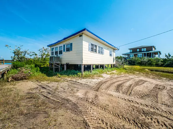 1140 N Anderson Boulevard, Topsail Beach, NC 28445