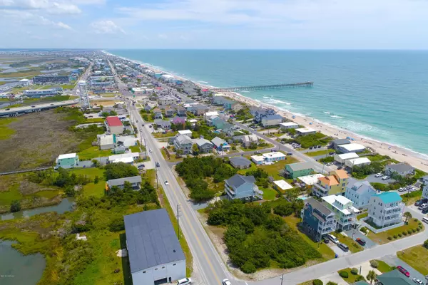 Surf City, NC 28445,410 S Topsail Drive