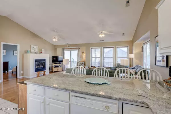 Surf City, NC 28445,826 N Topsail DR #A