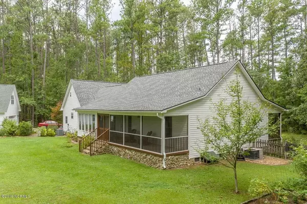 Havelock, NC 28532,114 Dolores CT