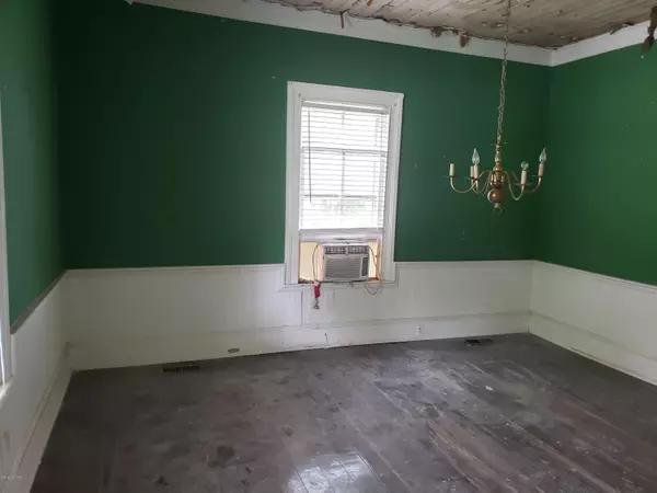 Farmville, NC 27828,4358 W Church ST