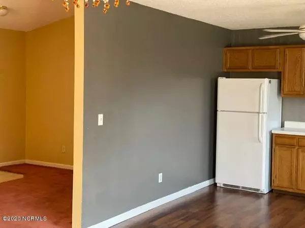 Jacksonville, NC 28540,312 Eider LOOP