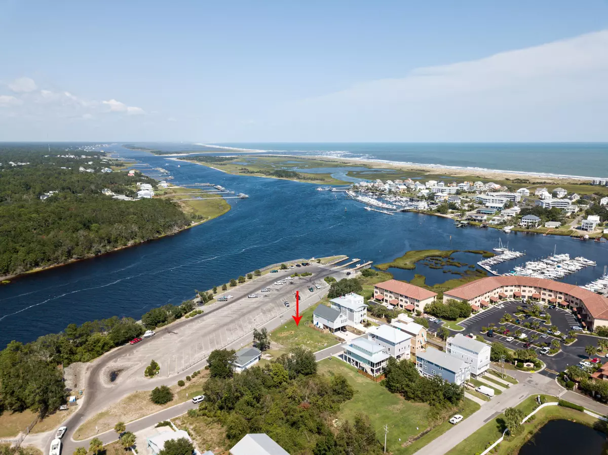 Carolina Beach, NC 28428,204 Annie Drive