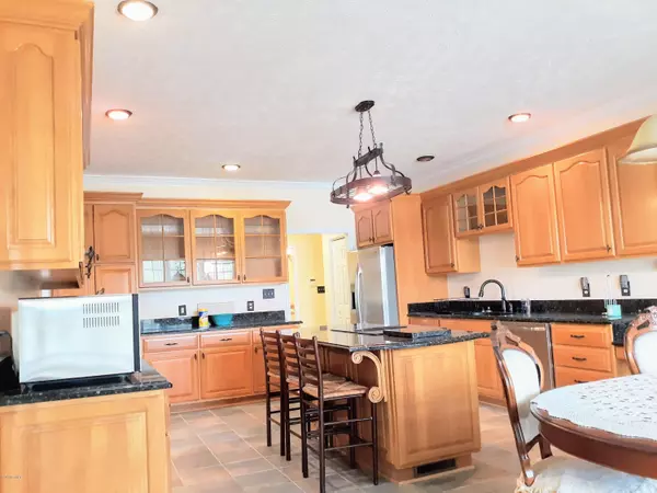 Whiteville, NC 28472,51 Marl Point DR E