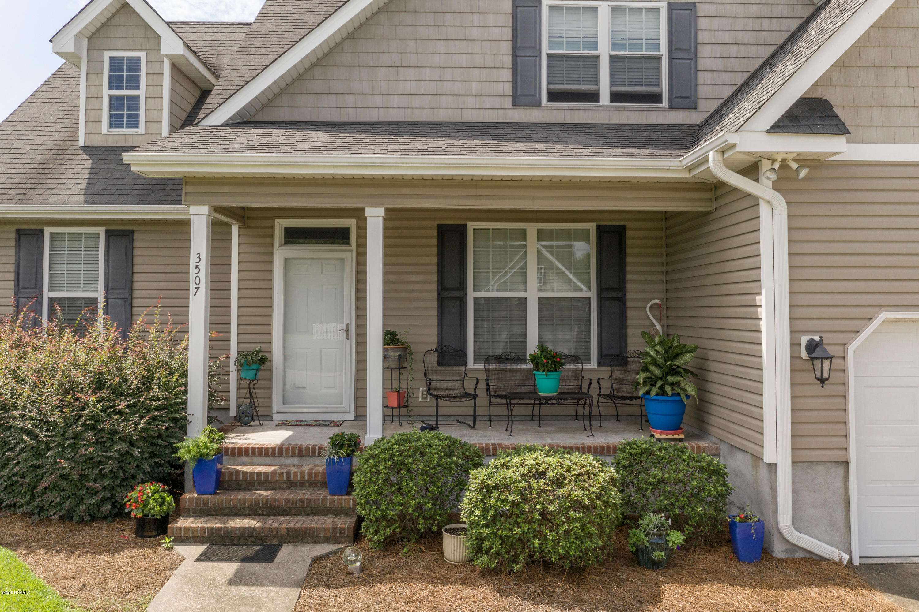 Morehead City, NC 28557,3507 White DR