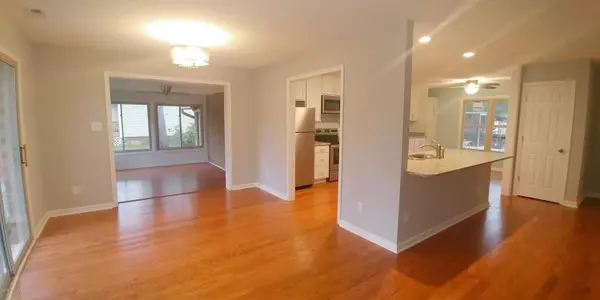 New Bern, NC 28562,708 Plantation DR