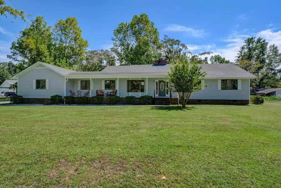 219 Olde Point LOOP, Hampstead, NC 28443