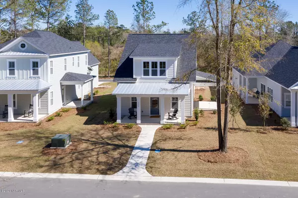 Castle Hayne, NC 28429,832 Chair RD #412