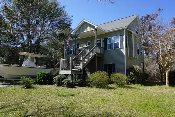 313 Loblolly ST, Emerald Isle, NC 28594