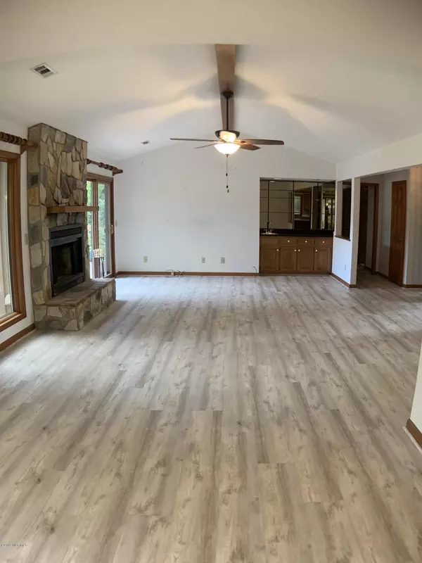 Supply, NC 28462,112 Clubhouse DR SW