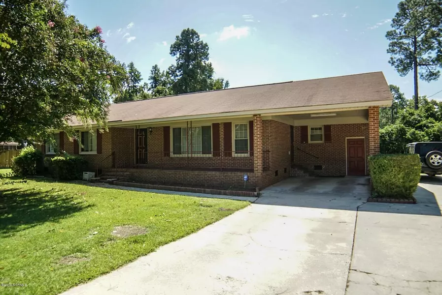 455 Mcdougald AVE, Laurinburg, NC 28352