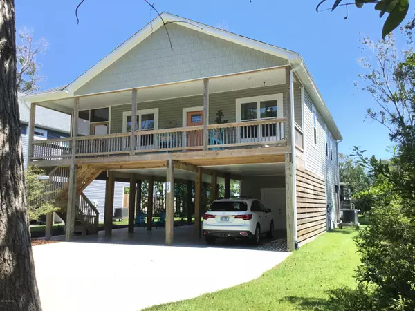 Oak Island, NC 28465,326 NE 56th ST