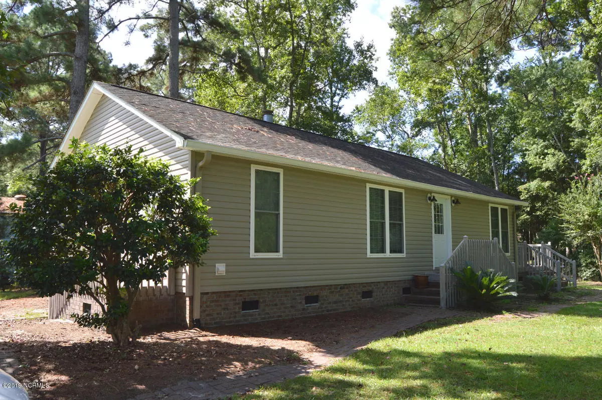 Carolina Shores, NC 28467,992 Palmer DR