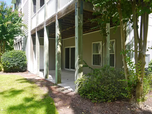 Cedar Point, NC 28584,200 Lighthouse LN #C1