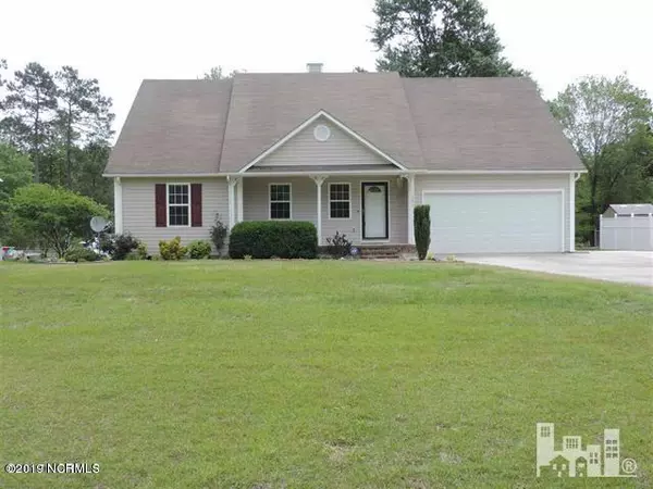 393 Highway 172, Hubert, NC 28539