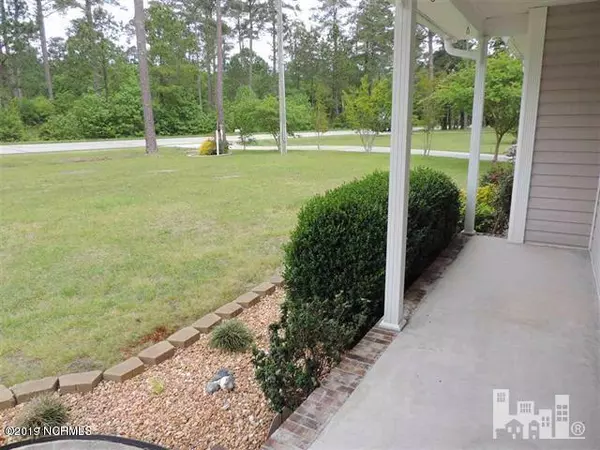Hubert, NC 28539,393 Highway 172