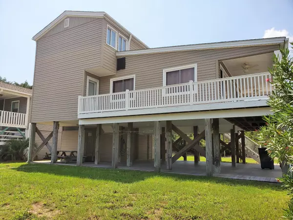 Sunset Beach, NC 28468,1001 W North Shore DR W