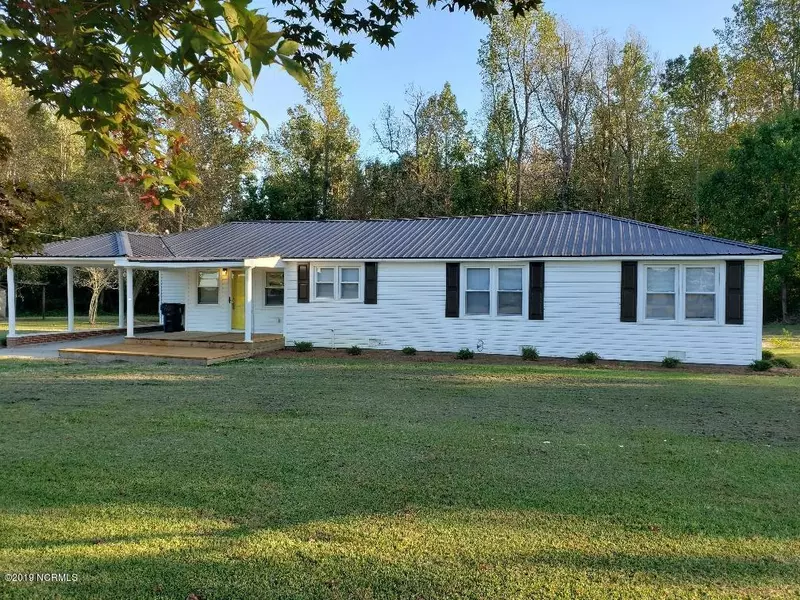 4243 Rough And Ready RD, Chadbourn, NC 28431