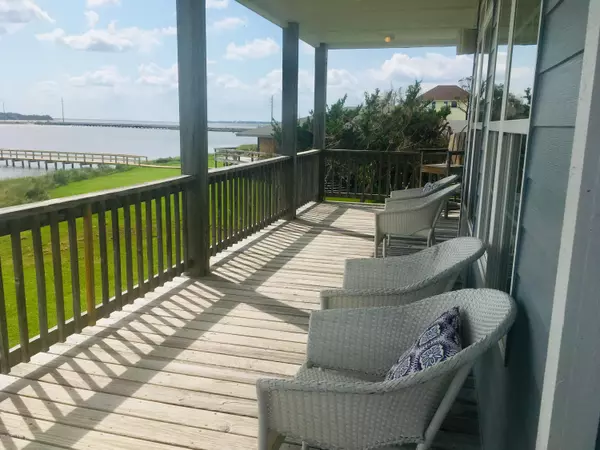 Beaufort, NC 28516,310 Harbour Point RD