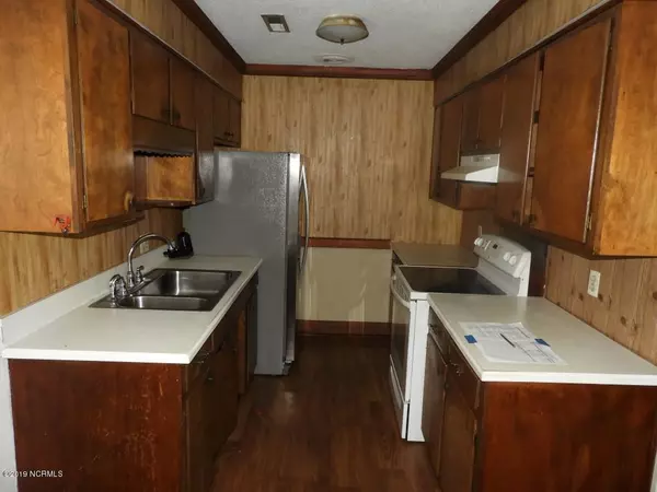 Kinston, NC 28504,1323 Railfence DR