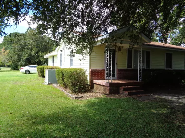 Kinston, NC 28504,346 Wheat ST