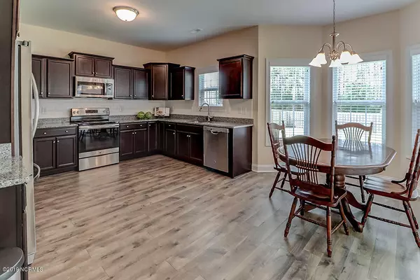 Rocky Point, NC 28457,101 Mississippi DR