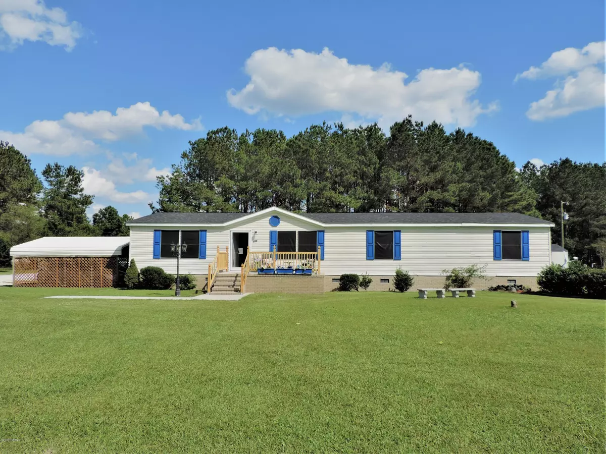 Burgaw, NC 28425,553 Bell Williams RD