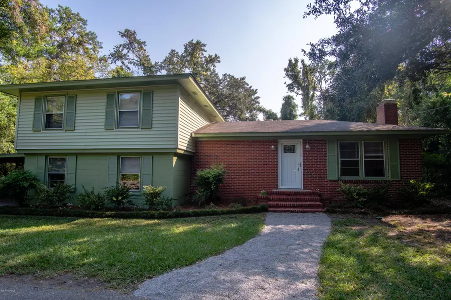 4172 Lake AVE, Wilmington, NC 28403