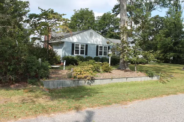 Whiteville, NC 28472,1111 Woodland DR