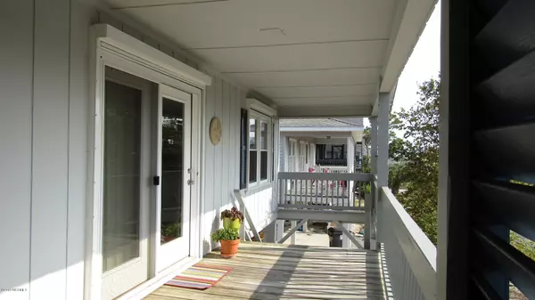 Sunset Beach, NC 28468,415 34th ST