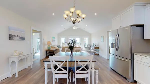 Emerald Isle, NC 28594,9260 Ocean DR