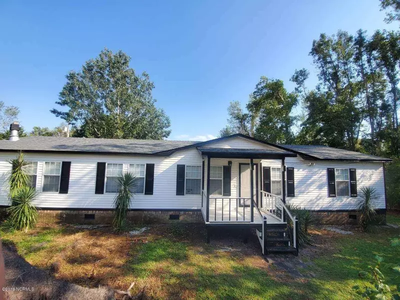 112 June Holland DR, Swansboro, NC 28584