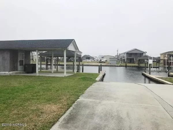 Surf City, NC 28445,1036 1st ST