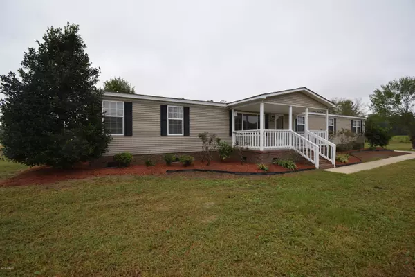 3495 Tobba CT, Ayden, NC 28513