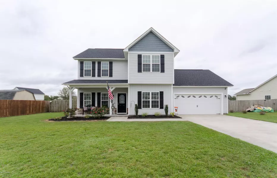 413 Fawn Meadow DR, Richlands, NC 28574