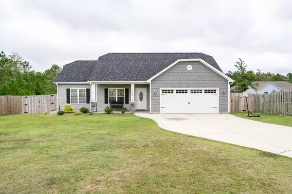 106 Costa Court, Sneads Ferry, NC 28460