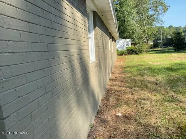 Whiteville, NC 28472,808 Spruce ST