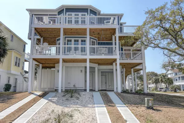 Kure Beach, NC 28449,353 Kure Dunes LN