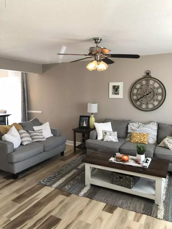 Richlands, NC 28574,436 Huffmantown RD